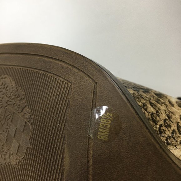 NWOB VINCE CAMUTO Cream Beige Brown Python Block Heel Booties Shoes - Picture 3 of 10